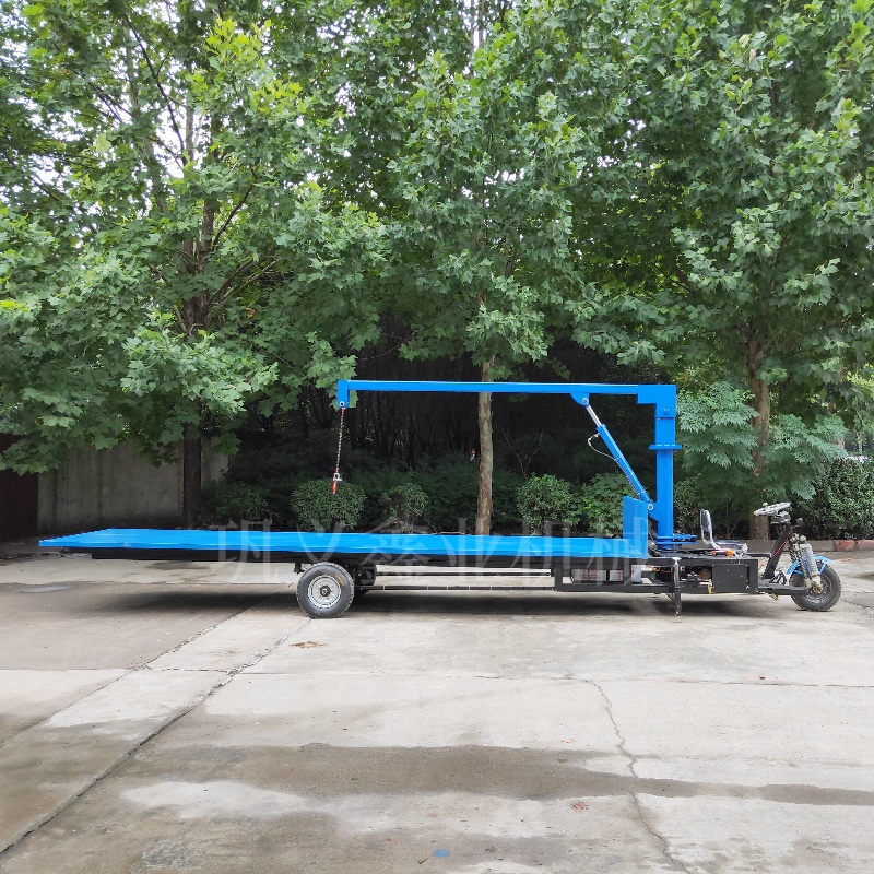 三輪電動平板車隨車吊的特點(diǎn)和優(yōu)勢 三輪電動平板車隨車吊的特點(diǎn)和優(yōu)勢